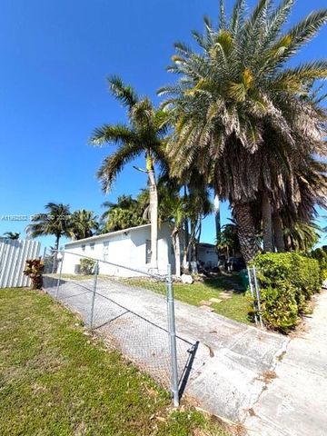 13041 SW 260th Ter, Homestead, FL 33032