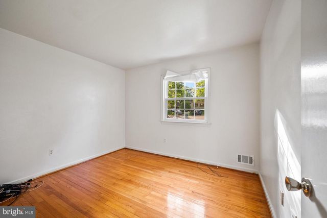 7516 TODD PLACE, Manassas, VA 20109