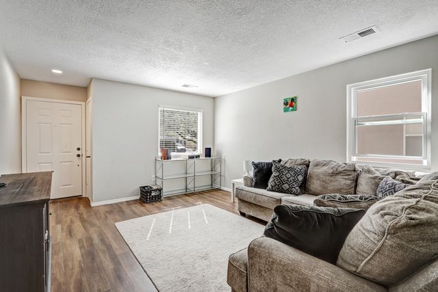 3525 Elder Meadows Drive NE, Rio Rancho, NM 87144