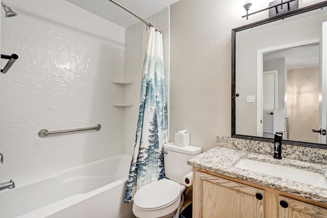 3525 Elder Meadows Drive NE, Rio Rancho, NM 87144