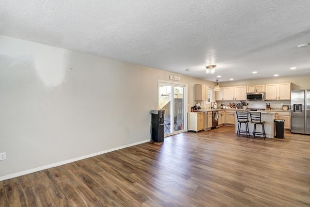 3525 Elder Meadows Drive NE, Rio Rancho, NM 87144