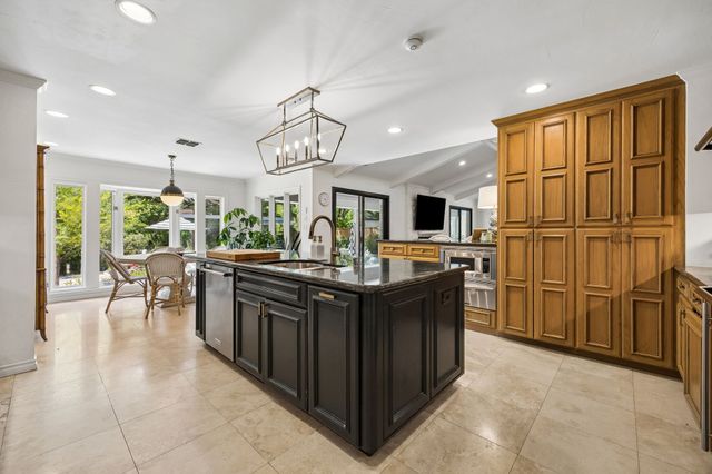 6929 Elmridge Drive, Dallas, TX 75240