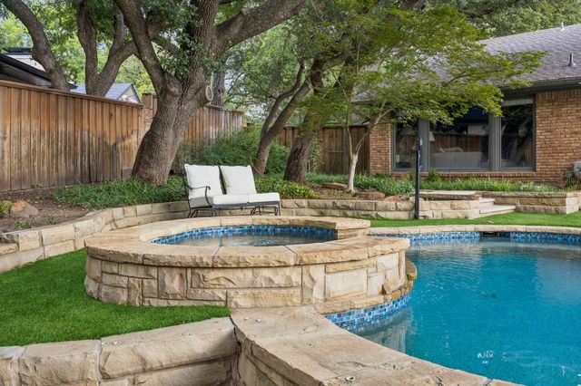 6929 Elmridge Drive, Dallas, TX 75240