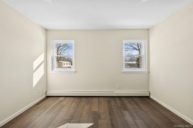 17 Montclair Street, Port Jefferson Station, NY 11776