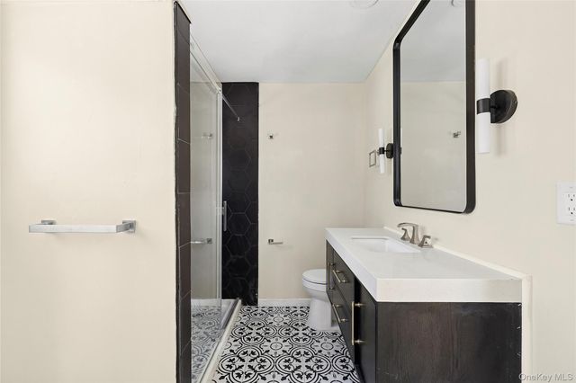 17 Montclair Street, Port Jefferson Station, NY 11776