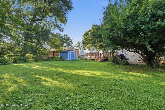 2501 Wyckford Way, Louisville, KY 40218