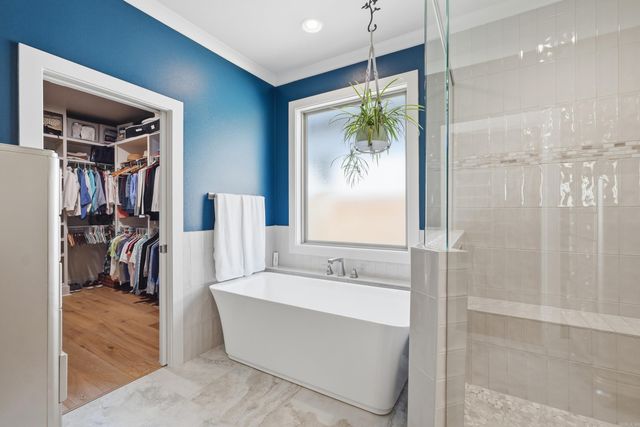 135 Woodlands Park Drive, Little Rock, AR 72211