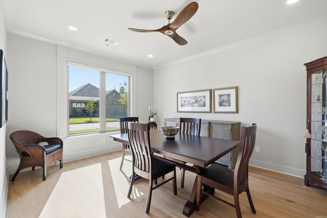 135 Woodlands Park Drive, Little Rock, AR 72211