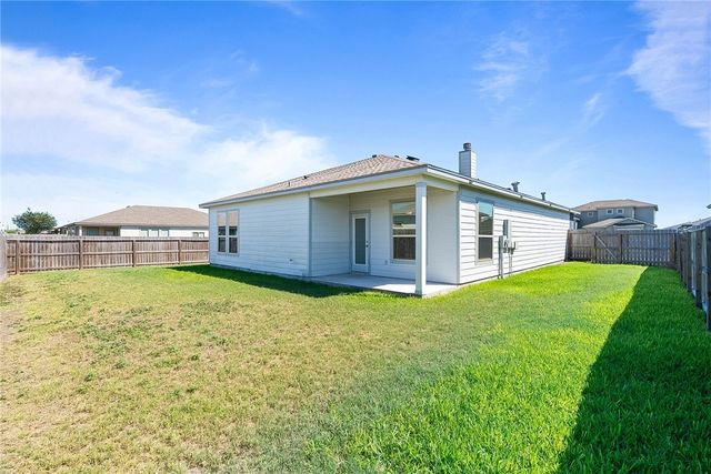 1810 Monterey Bay Dr, Portland, TX 78374