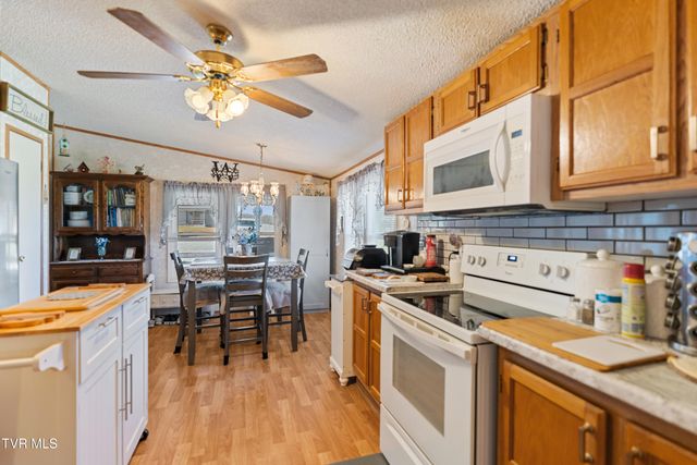 645 & 647 Seaton Road, Afton, TN 37616