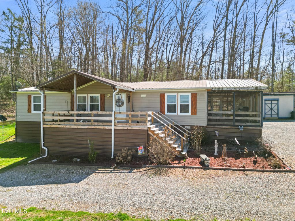 645 & 647 Seaton Road, Afton, TN 37616