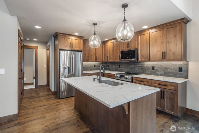 108 Bitterroot Lane, Ronald, WA 98940
