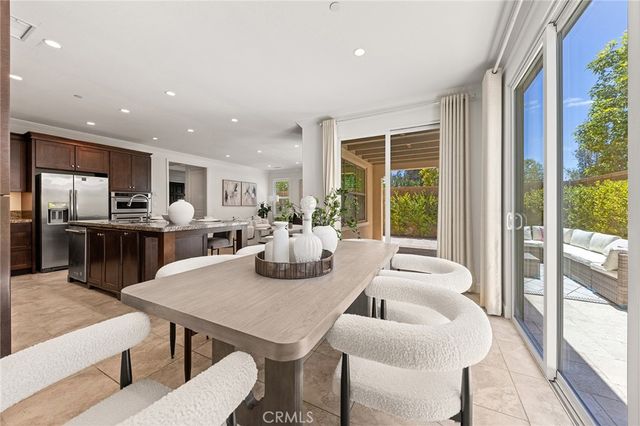 121 Mangrove Banks, Irvine, CA 92620