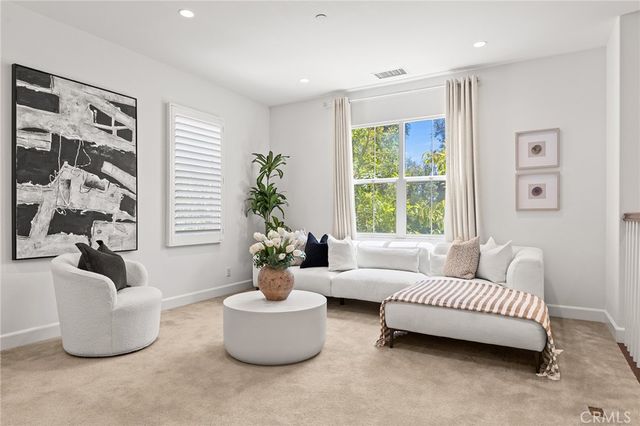 121 Mangrove Banks, Irvine, CA 92620