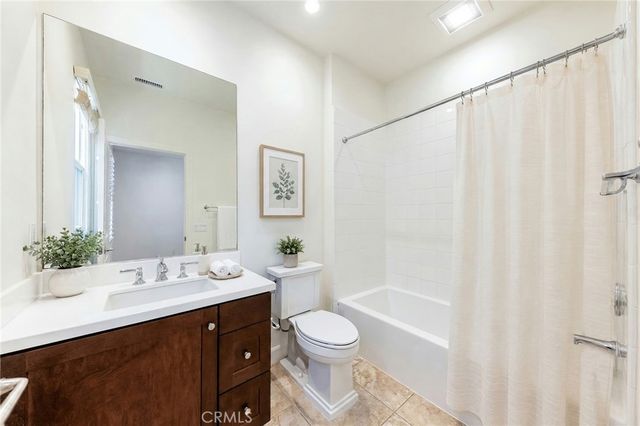 121 Mangrove Banks, Irvine, CA 92620