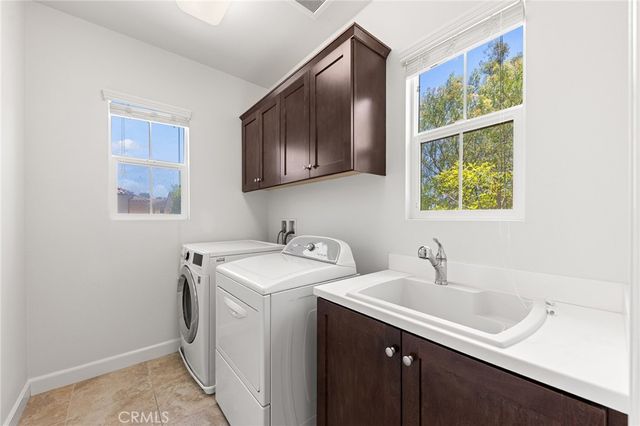 121 Mangrove Banks, Irvine, CA 92620