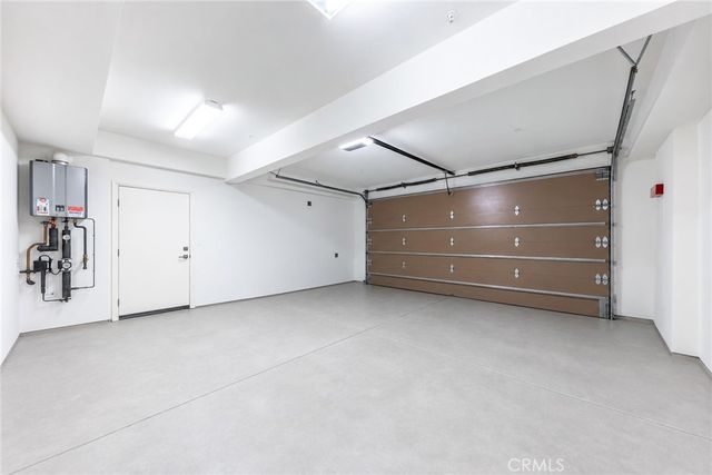 121 Mangrove Banks, Irvine, CA 92620