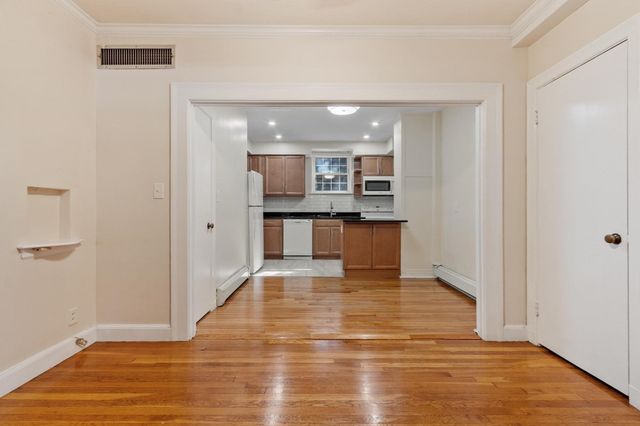 159 St Paul Street 1, Brookline, MA 02446