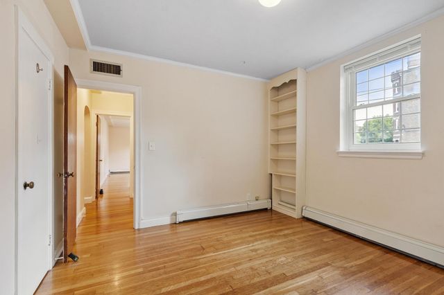 159 St Paul Street 1, Brookline, MA 02446