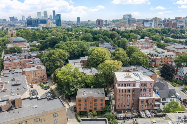 159 St Paul Street 1, Brookline, MA 02446