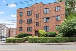 159 St Paul Street 1, Brookline, MA 02446