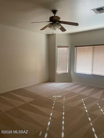 8152 N Wayward Star Drive, Tucson, AZ 85743