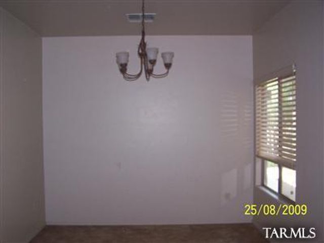8152 N Wayward Star Drive, Tucson, AZ 85743