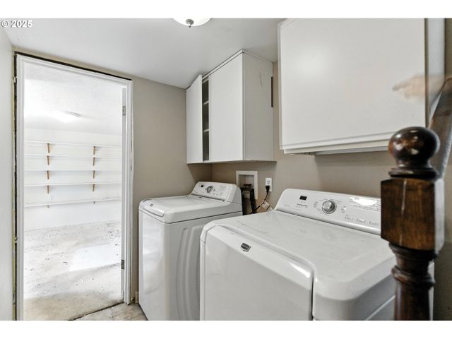 322 Ne 43RD Ave, Hillsboro, OR 97124