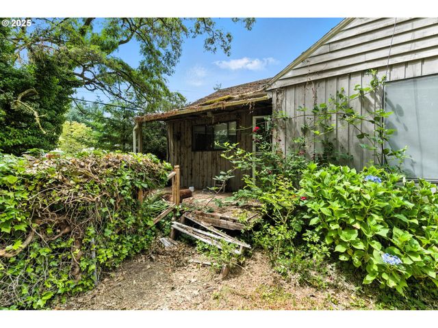 322 Ne 43RD Ave, Hillsboro, OR 97124