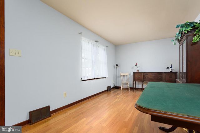 3755 MONTOUR ST, Harrisburg, PA 17111