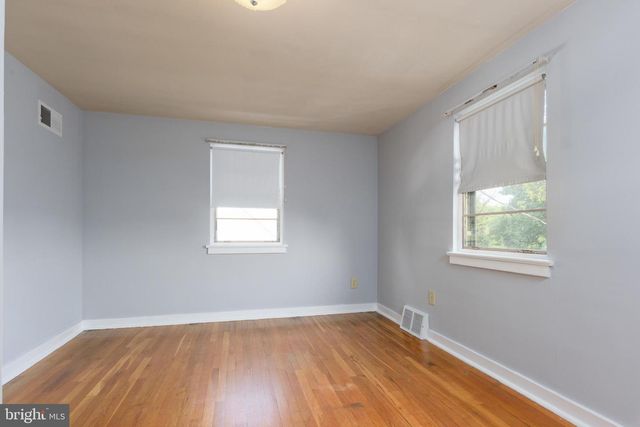 3755 MONTOUR ST, Harrisburg, PA 17111