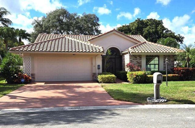 4690 Catamaran Circle, Boynton Beach, FL 33436