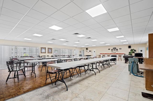 5201 NE 24th Terrace A-110, Fort Lauderdale, FL 33308