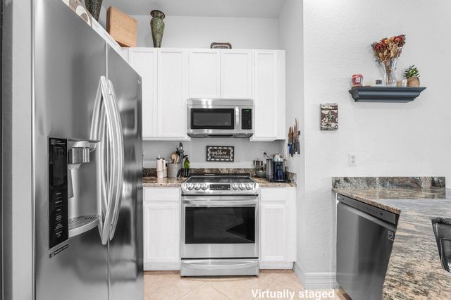 4931 Bonsai Circle 201, Palm Beach Gardens, FL 33418