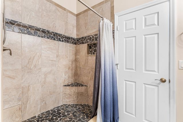 4931 Bonsai Circle 201, Palm Beach Gardens, FL 33418