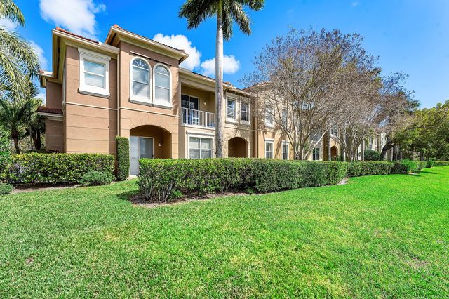 4931 Bonsai Circle 201, Palm Beach Gardens, FL 33418