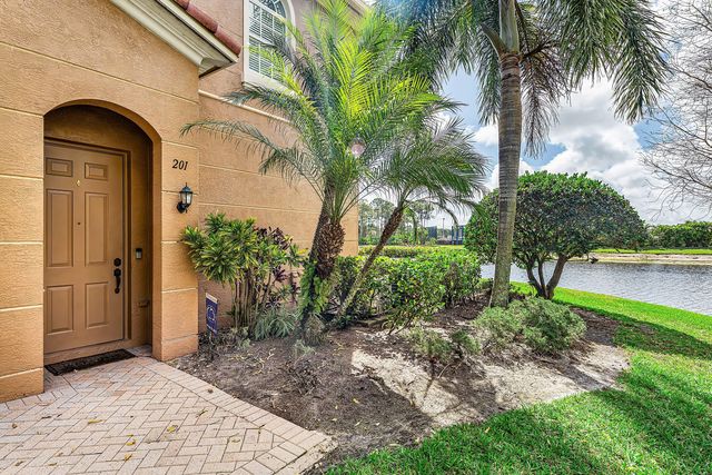 4931 Bonsai Circle 201, Palm Beach Gardens, FL 33418