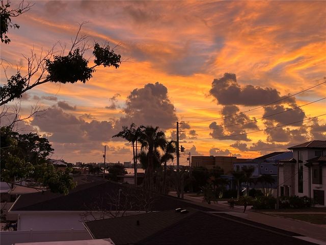 7950 CAUSEWAY BOULEVARD N, St Petersburg, FL 33707