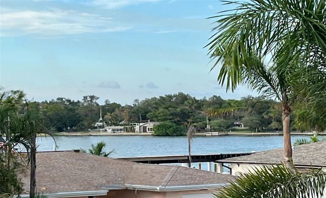 7950 CAUSEWAY BOULEVARD N, St Petersburg, FL 33707