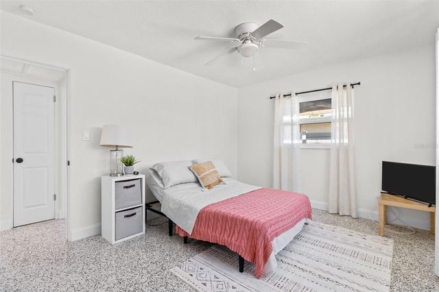 7950 CAUSEWAY BOULEVARD N, St Petersburg, FL 33707