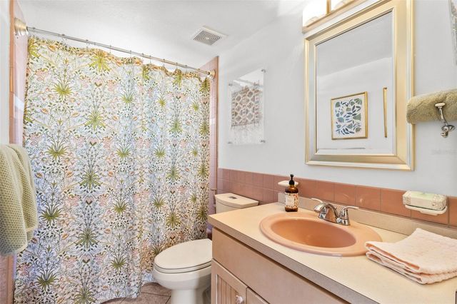 7950 CAUSEWAY BOULEVARD N, St Petersburg, FL 33707