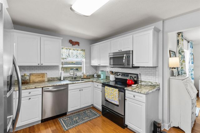 7950 CAUSEWAY BOULEVARD N, St Petersburg, FL 33707