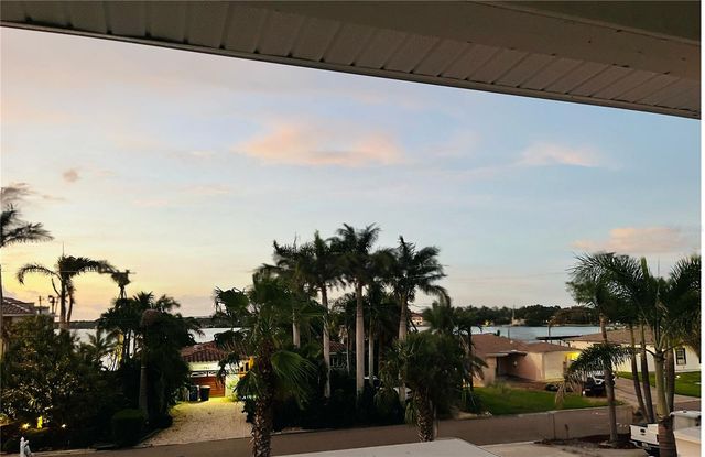 7950 CAUSEWAY BOULEVARD N, St Petersburg, FL 33707