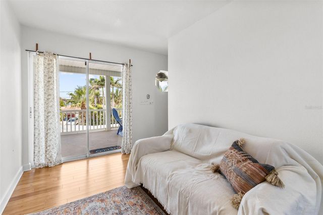 7950 CAUSEWAY BOULEVARD N, St Petersburg, FL 33707