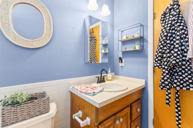 7950 CAUSEWAY BOULEVARD N, St Petersburg, FL 33707