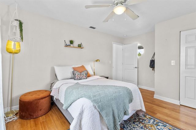 7950 CAUSEWAY BOULEVARD N, St Petersburg, FL 33707