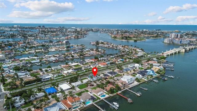 7950 CAUSEWAY BOULEVARD N, St Petersburg, FL 33707