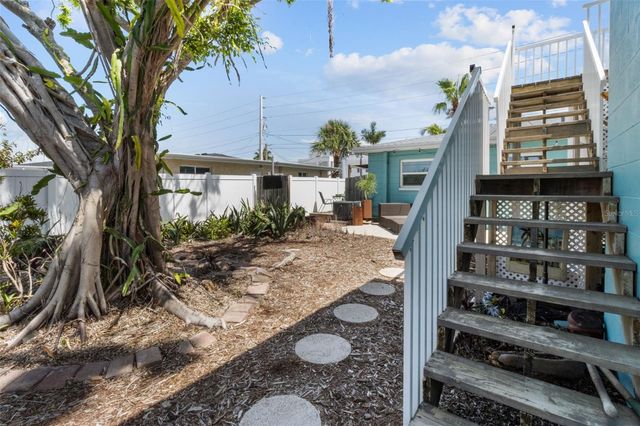 7950 CAUSEWAY BOULEVARD N, St Petersburg, FL 33707