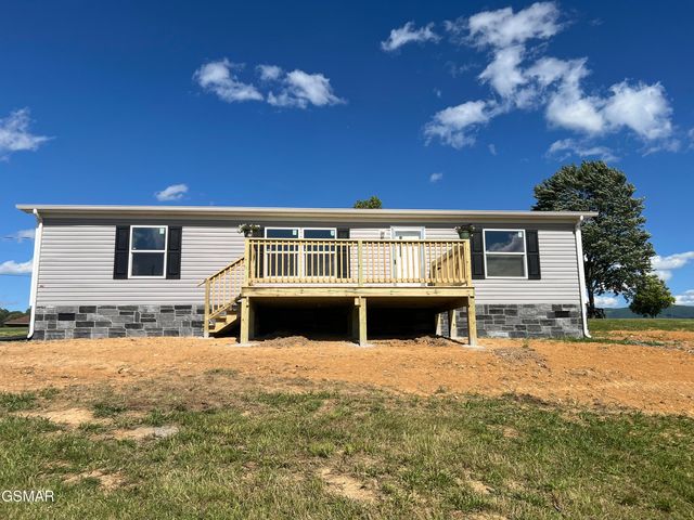 127 English Mountain Road, Newport, TN 37821