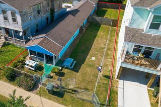 4018 Sealy Street, Galveston, TX 77550